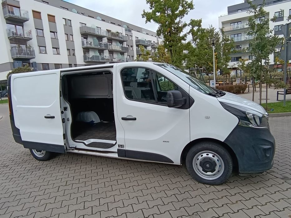 Opel Vivaro long 1,6 bi Turbo 2017 rok 164000 przebiegu