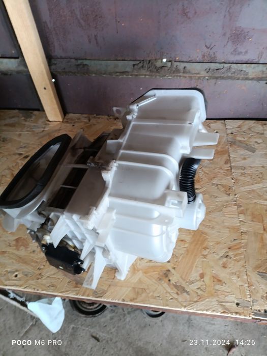 Мотор пічки Nissan xtrail t 30  Nissan qashqai вентилятор печки