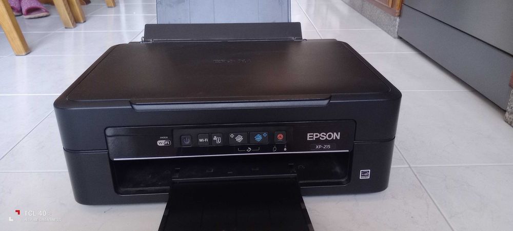 Vendo impressora Epson XP215
