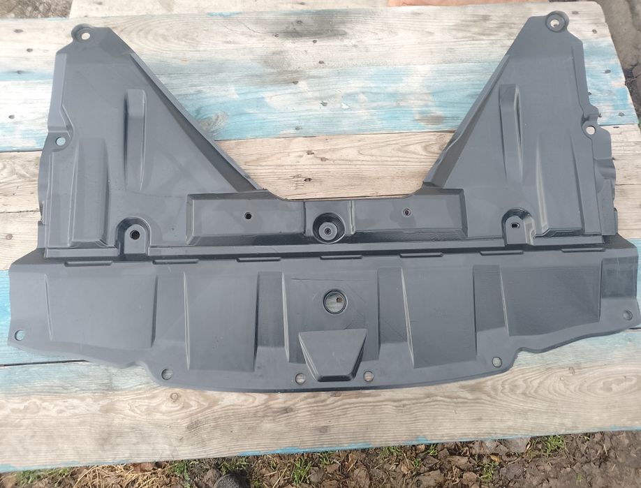 Продам захист двигуна Nissan rogue t32