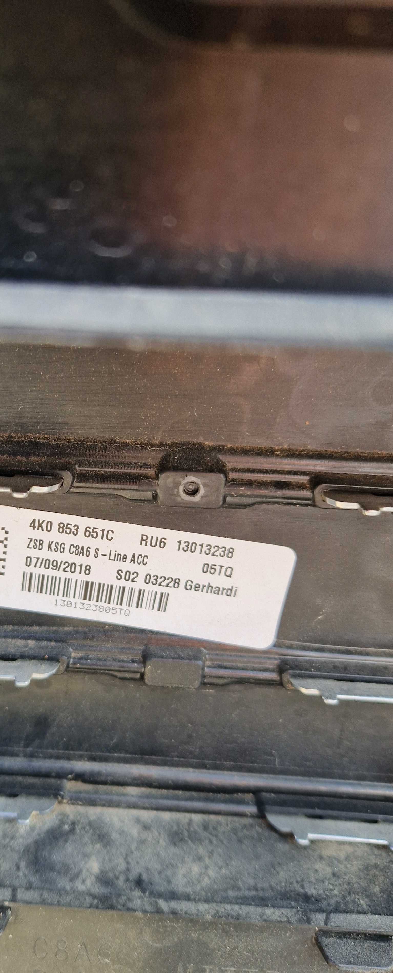 Zderzak przód Audi A6 C8 S-Line grill