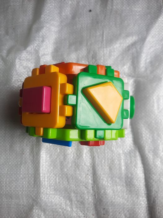 Продам детские игрушки