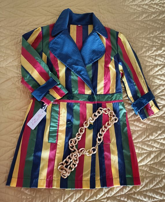 Casaco/blusa tipo parka original novo