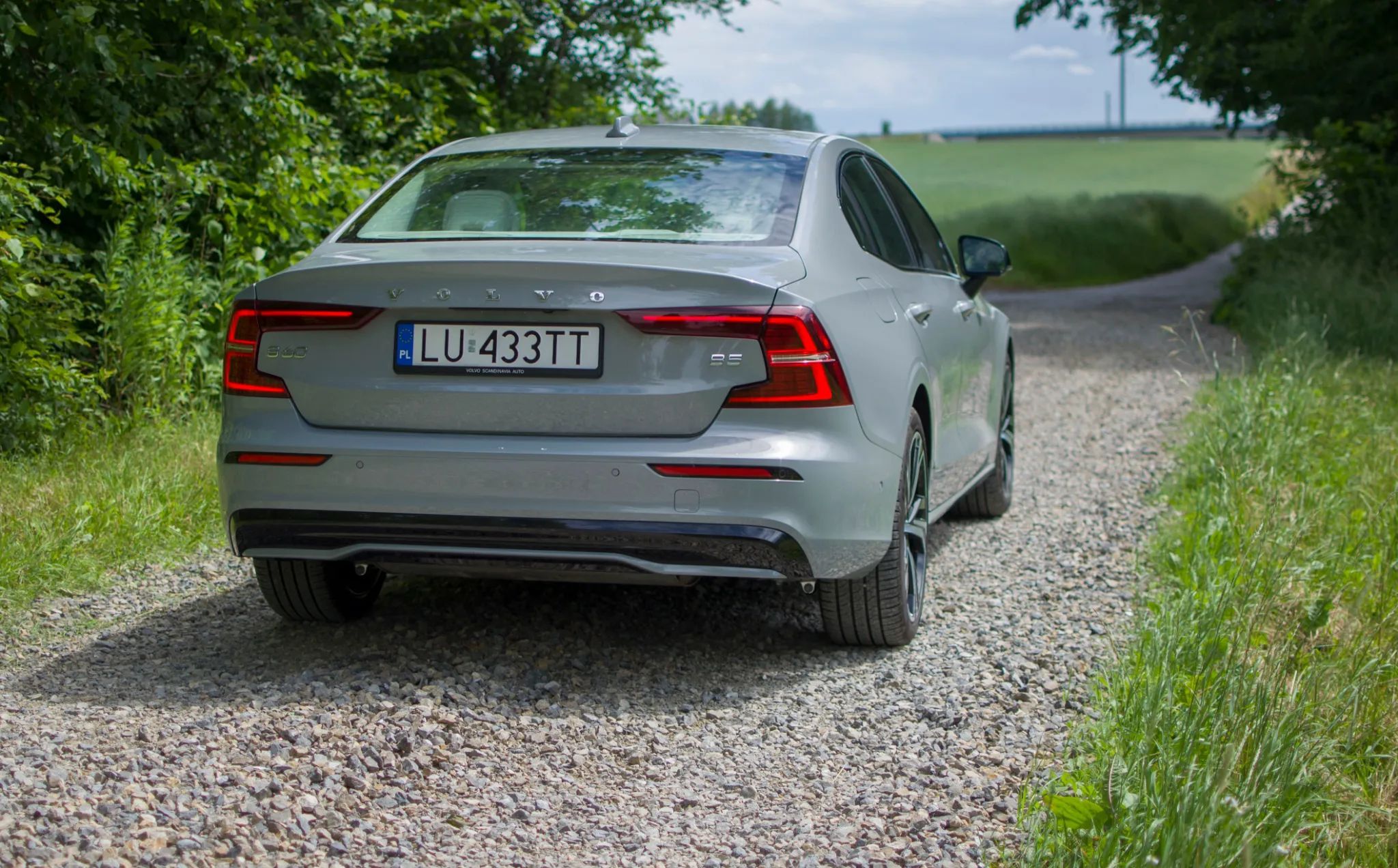 Volvo S60 B5 Plus DARK THEME - tylko 2400km - jak NOWY