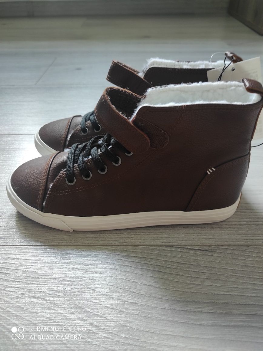 Nowe brązowe ocieplane buty H&M 32