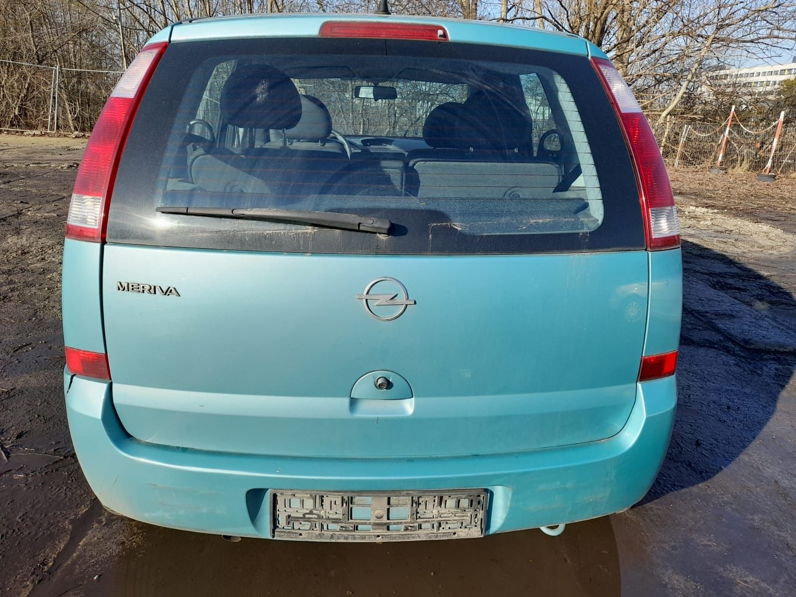 Opel Meriva 2004 1.6 benzyna 74kW/101KM maska przòd 86