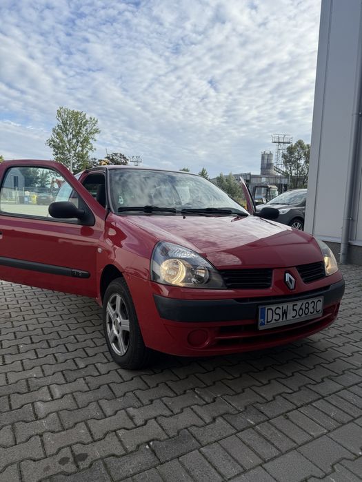 Renault Clio 1.2 benzyna 2004r