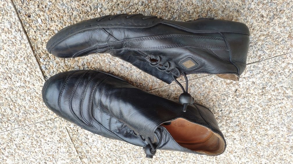 Sapatos PROF em Pele Genuína