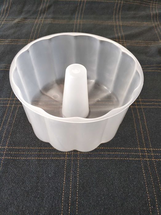 formas pudim (1 plástico + 1 alumínio)