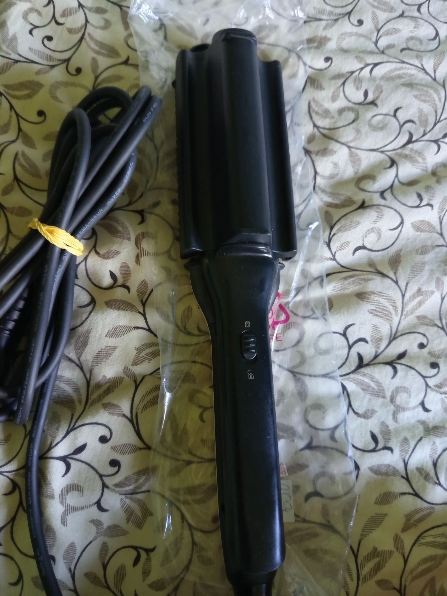 Плойка потрійна REMINGTON CI91AW PROluxe