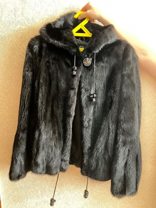 Шуба норкова жіноча