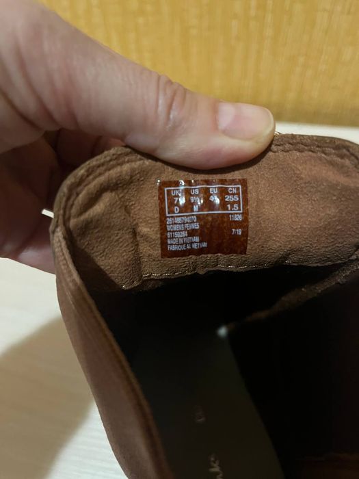 Шкіряне взуття Clark's, 41 розміру