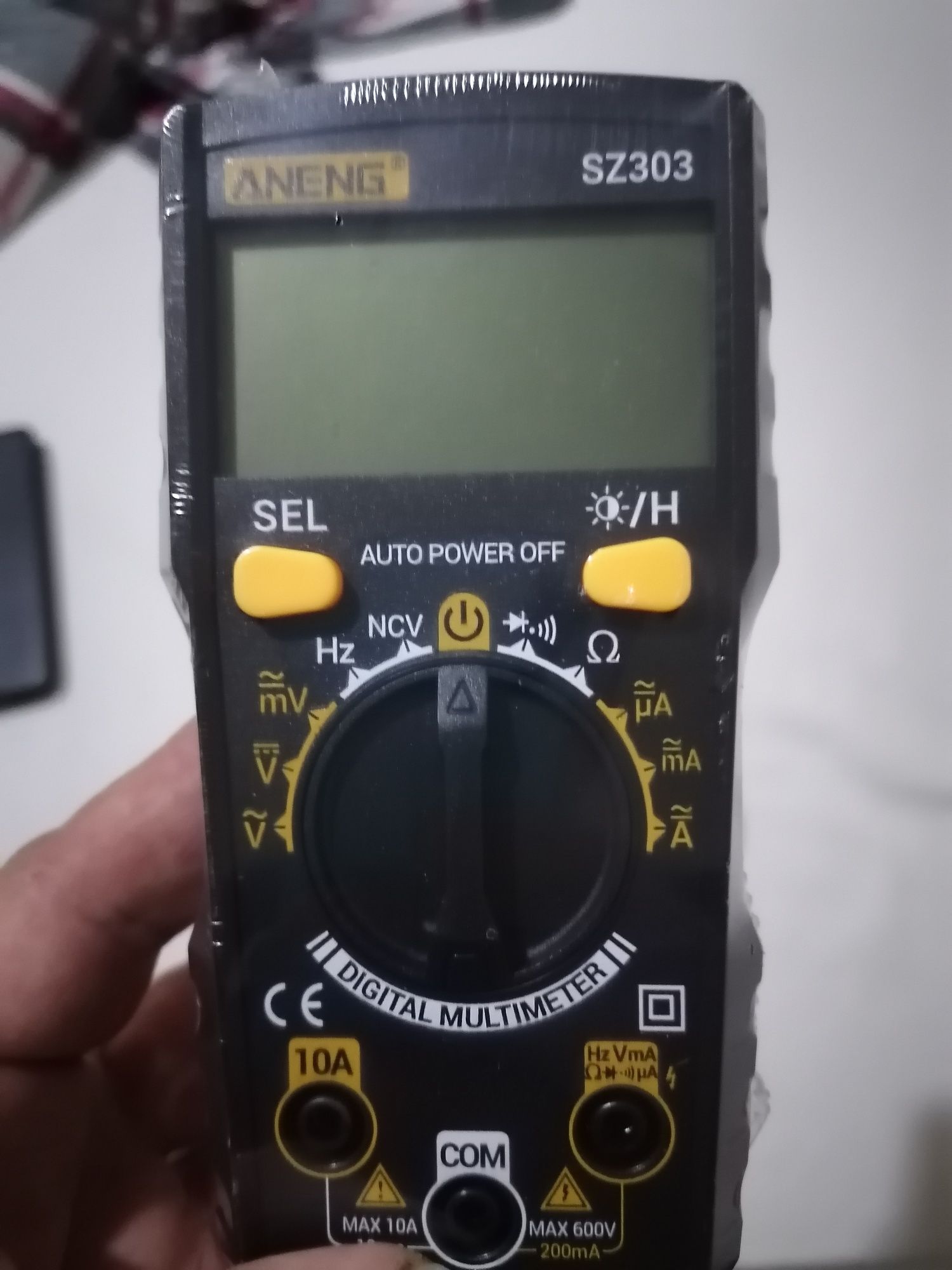 Multímetro Digital novo fechado
 Contador