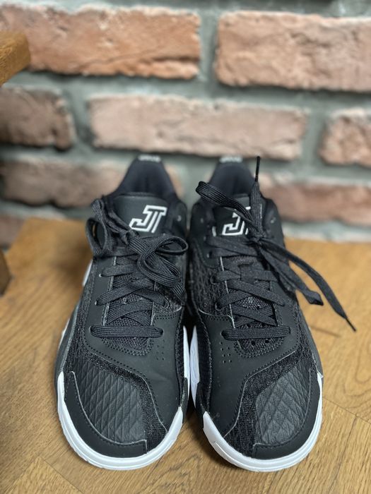 Buty sportowe Jordan r. 36,5