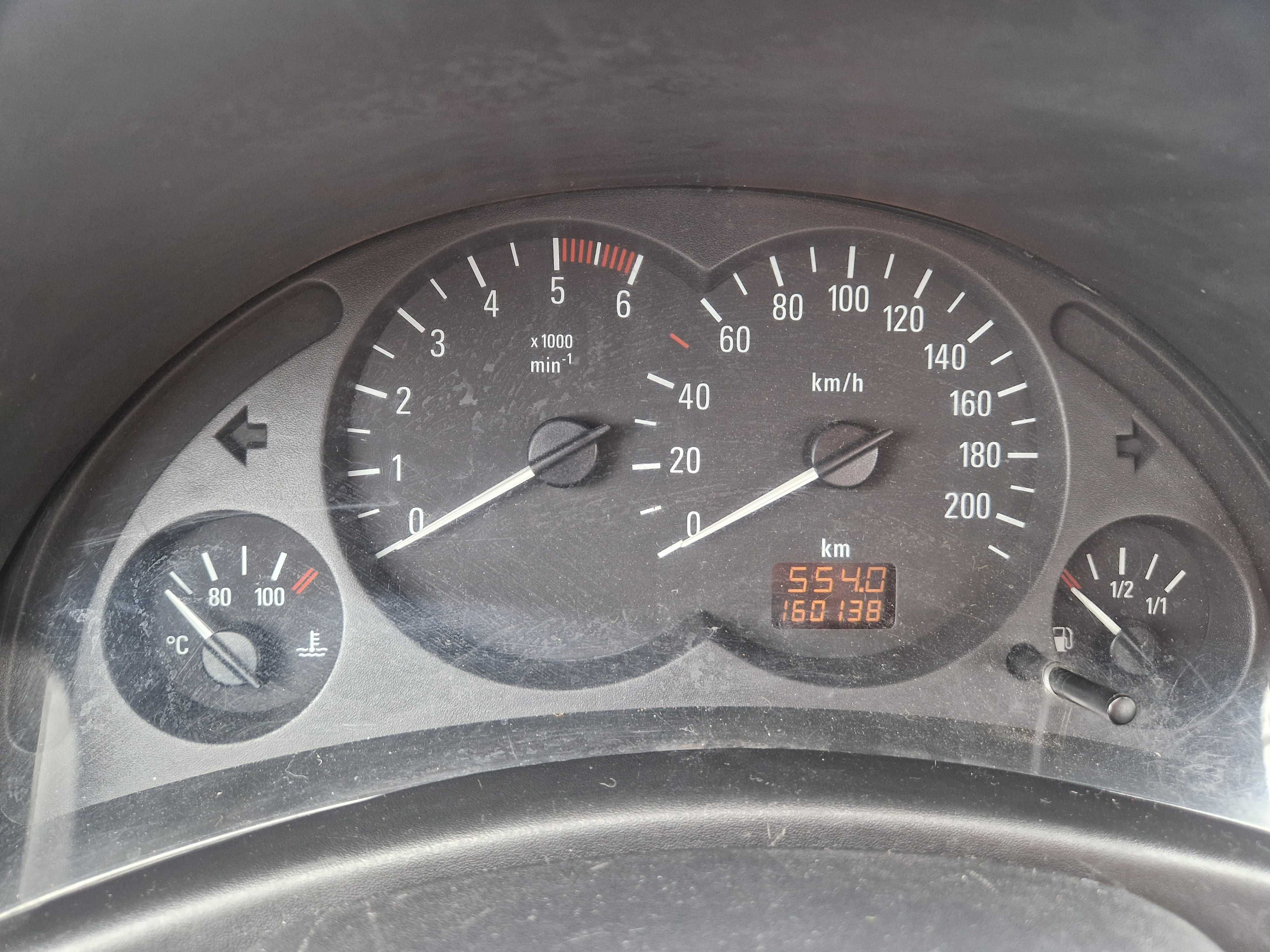 Opel Corsa 1.3 CDTI - 2005 | 160.000 km | Diesel | Econômico e Fiável
