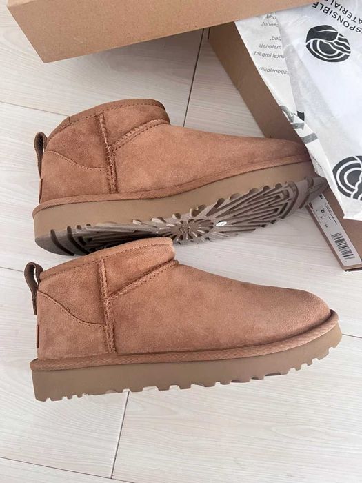 "damskie Trampki"UGG_Classic_Ultra_Mini_Platform_Boot _Chestnut_R.40