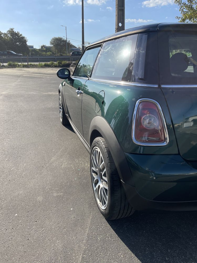 Mini cooper one d 1.6 2010