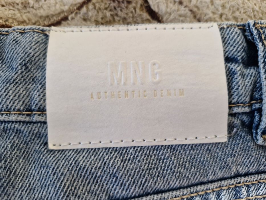 Джинсові шортики Mango  xs