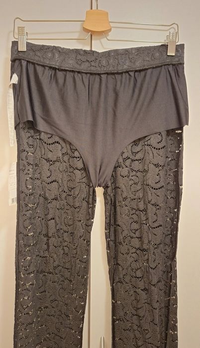 Nowe spodnie koronkowe rozszerzane Calzedonia r. L
