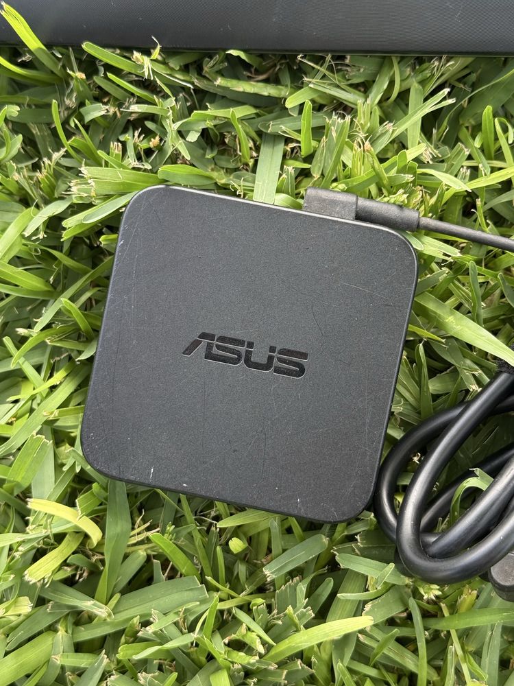 Computador Asus X555L