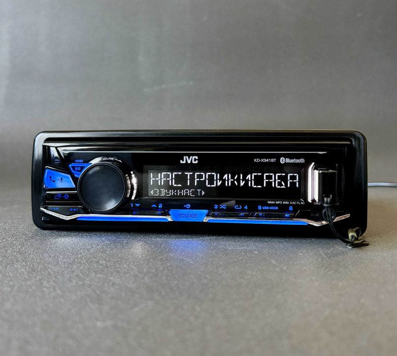 Автомагнитола JVC с Bluetooth и USB