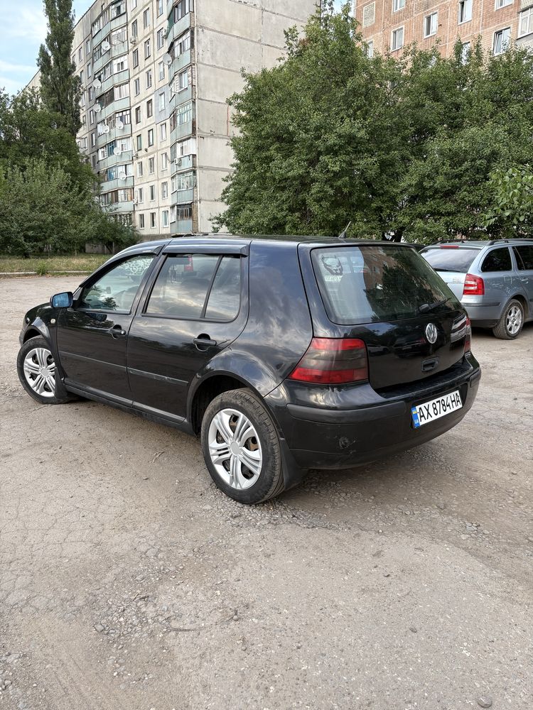Volkswagen Golf 4