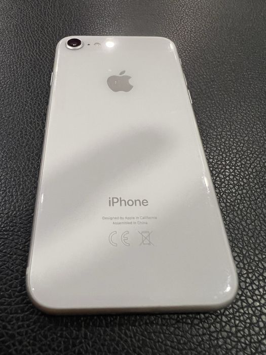 IPhone 8, 100% kondycja.