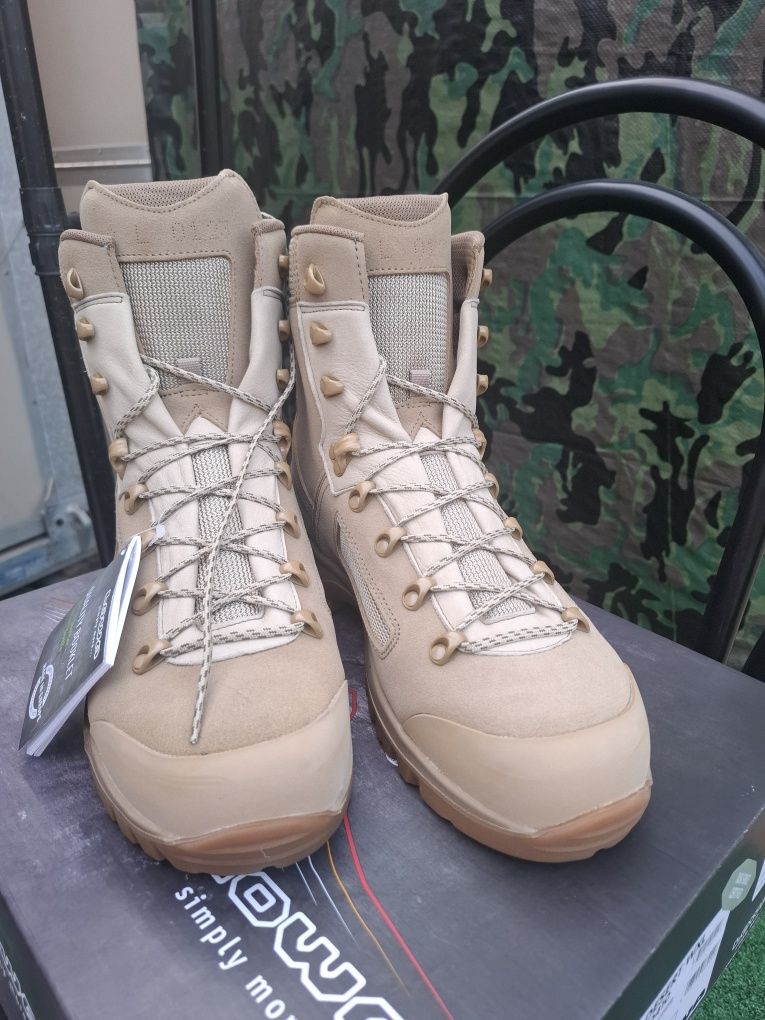 Buty wojskowe taktyczne Lowa Desert r 47