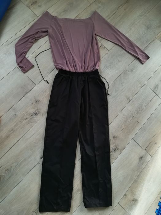 Комбинезон нарядный, вечерний, с открытой спиной