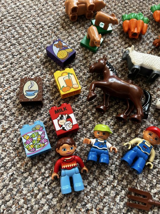 Lego Duplo farma zwierzaki ludziki