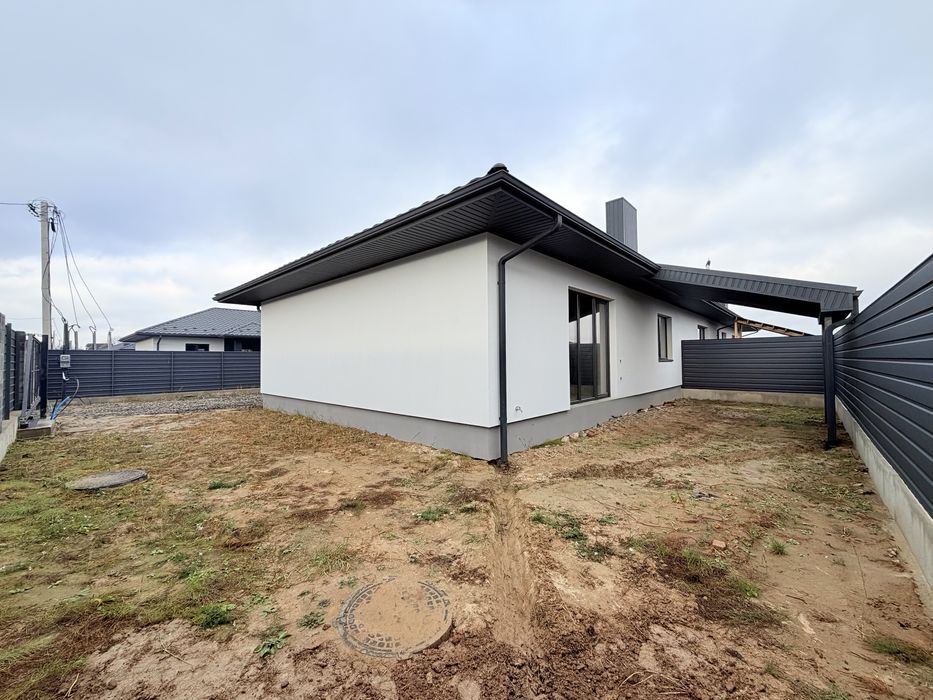 Продаж дуплексу в ТОПовій комплектації у с. Струмівка