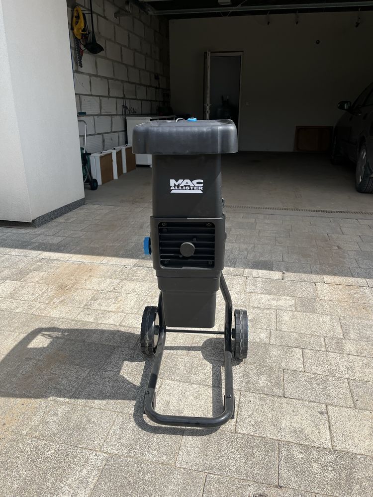 Rozdrabniacz do gałęzi MacAllister 2500W czarny