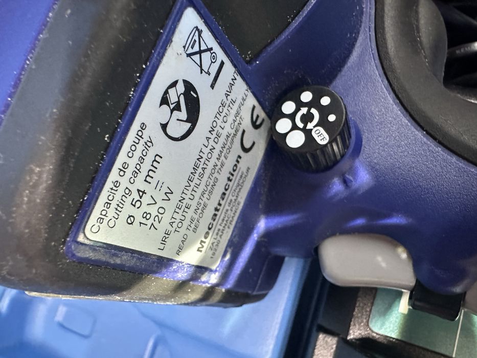 Резак для кабеля Кабелеріз акумуляторний Sicame esk50 Makita DTC103