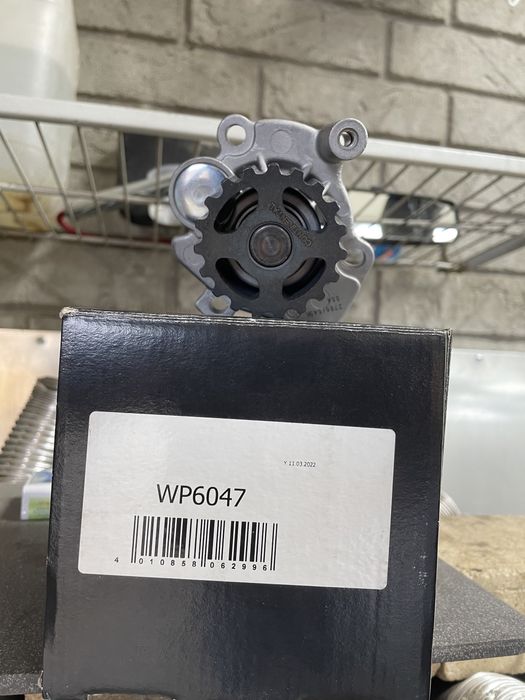 Насос охолоджувальної рідини/помпа води/водяний насос Contitech WP6047