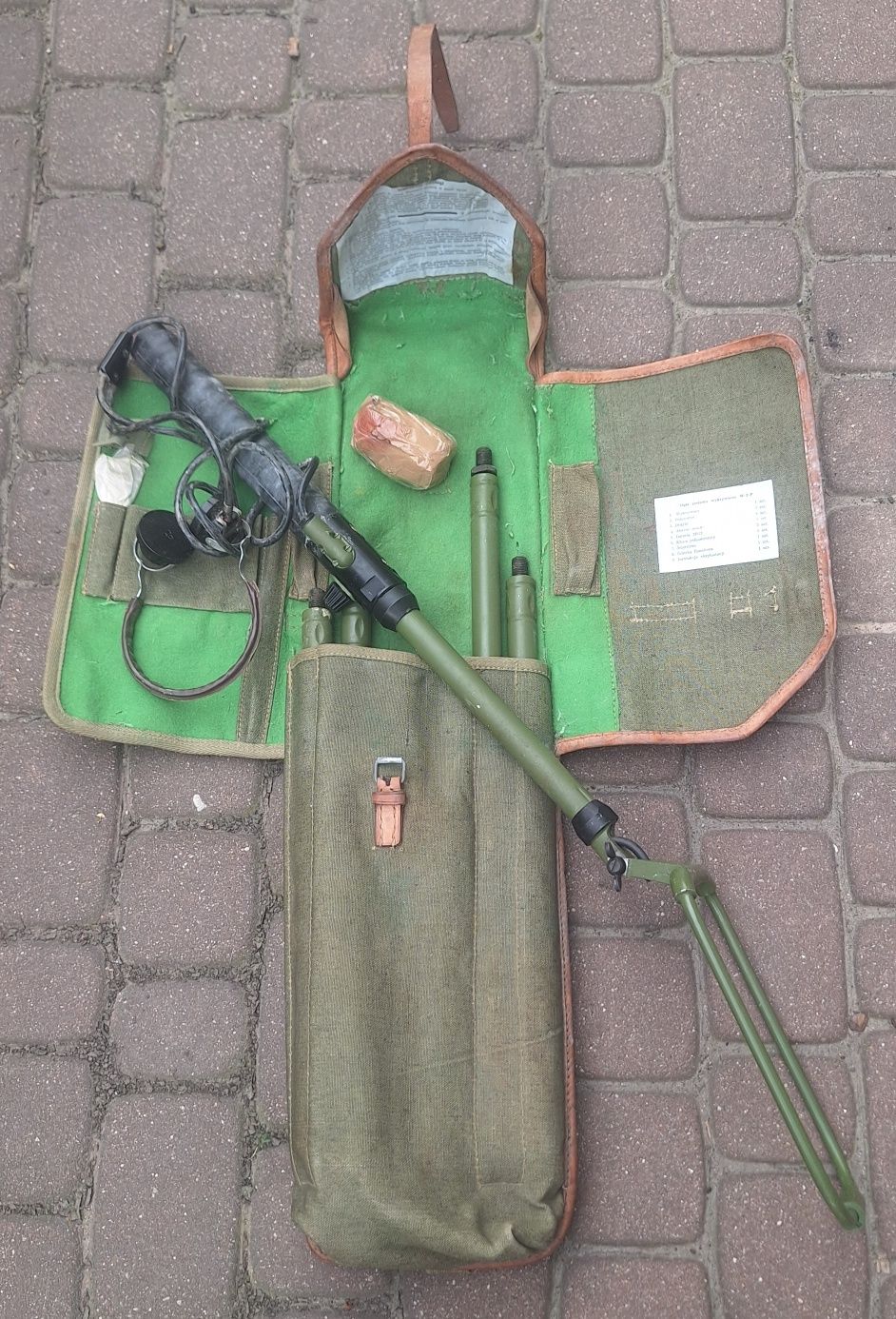 Wojskowy wykrywacz metali W 2 P