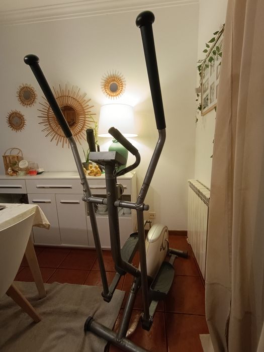 Elíptica DOMYUS FC100