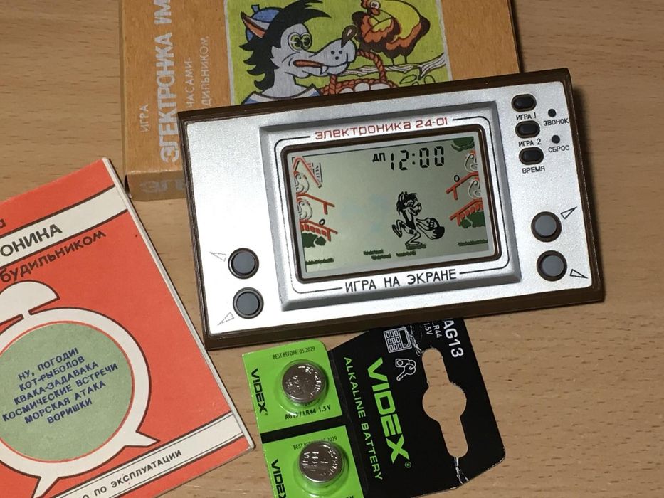 Новая игра электроника волк ловит яйца ну погоди