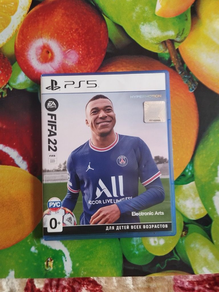 Продам Fifa 22 на плейстейшен 5