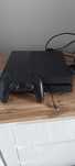 Konsola ps 4 far + nieoryginalny pad