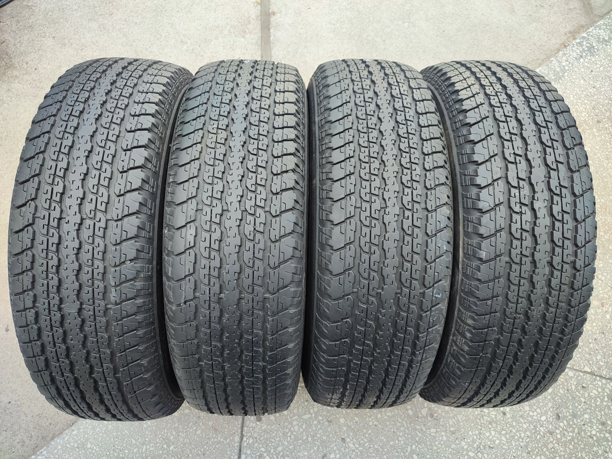 255/70/18 113S Bridgestone Dueler H/T 840 M+S wielosezonowe terenowe