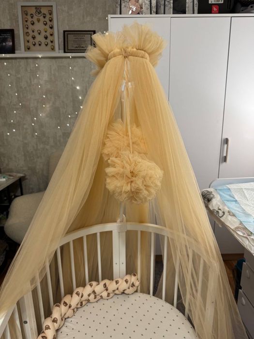 Балдахін на дитяче ліжко