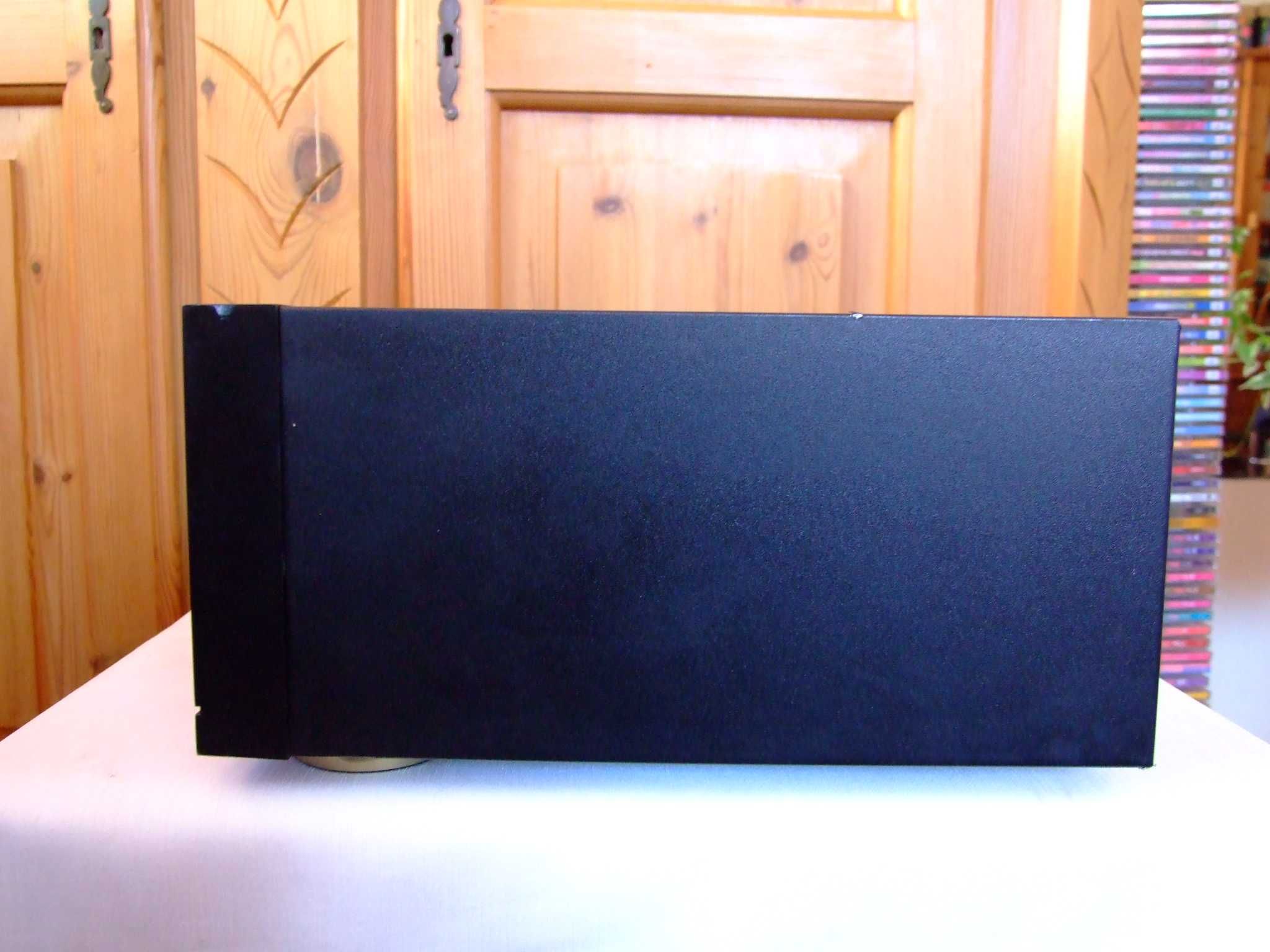 Soundwave CD-1100