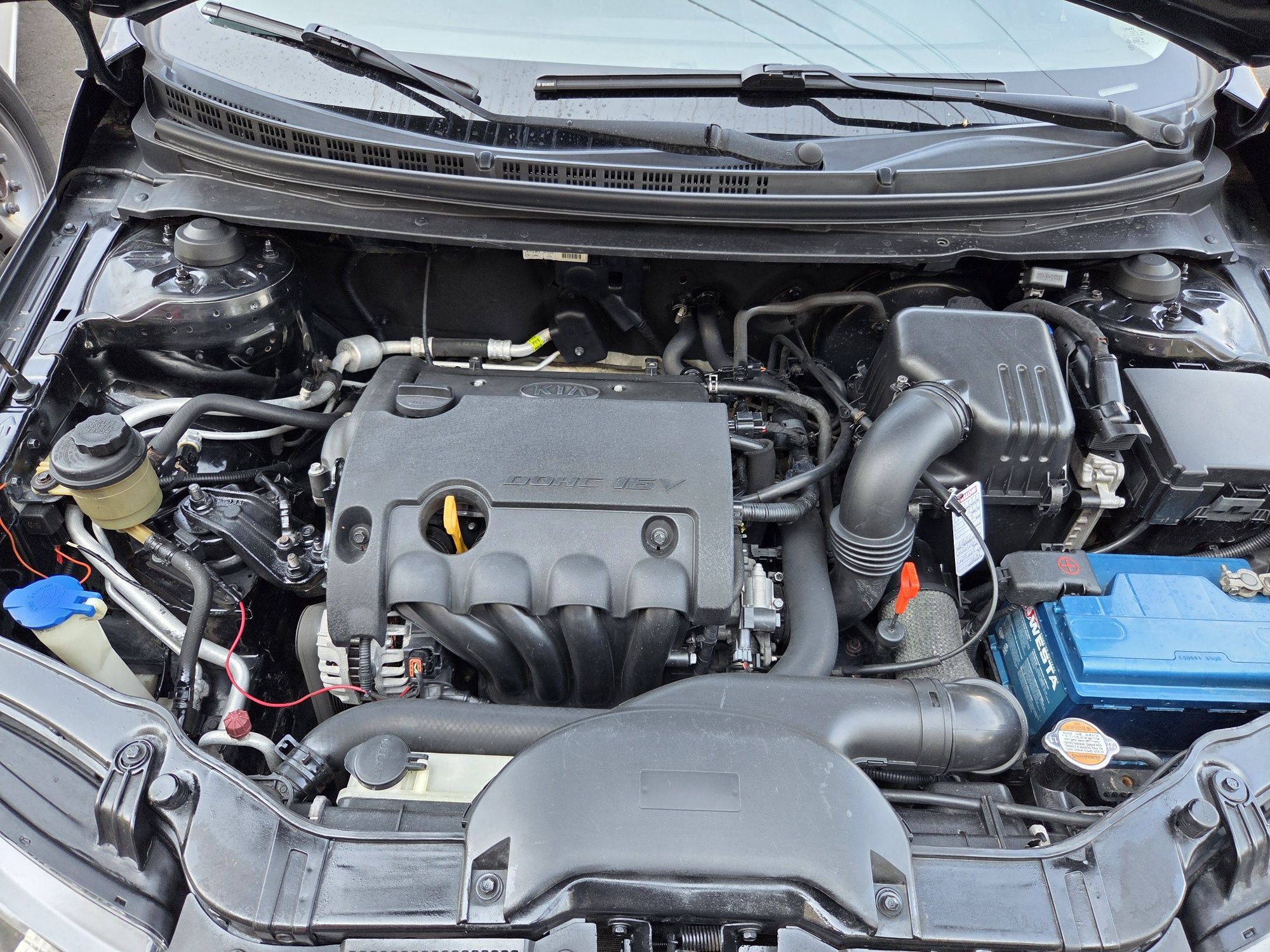 Kia Cerato 1.6 AT