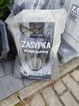 Zasypka do kostki betonowej