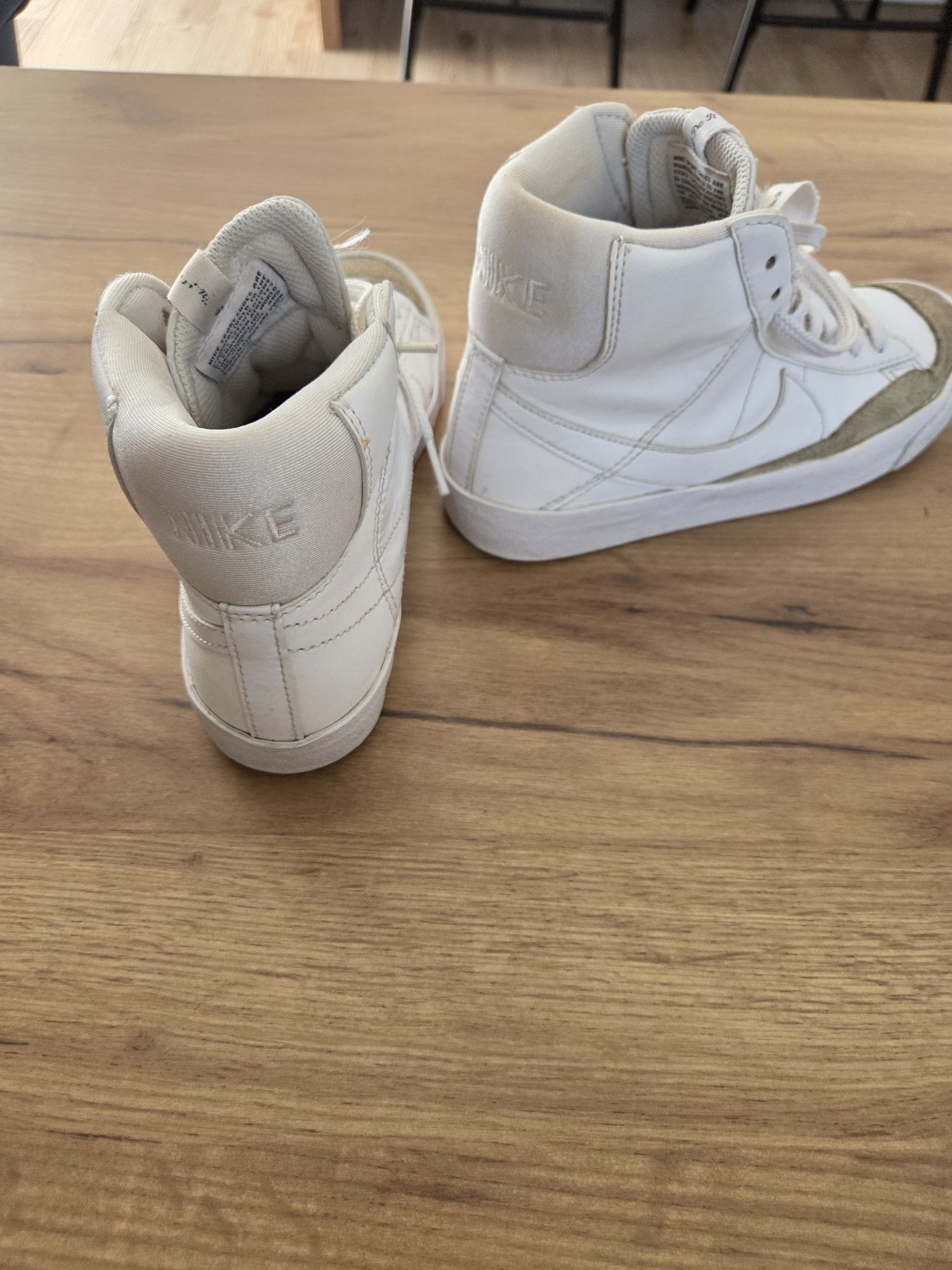 Buty dziewczęce Nike