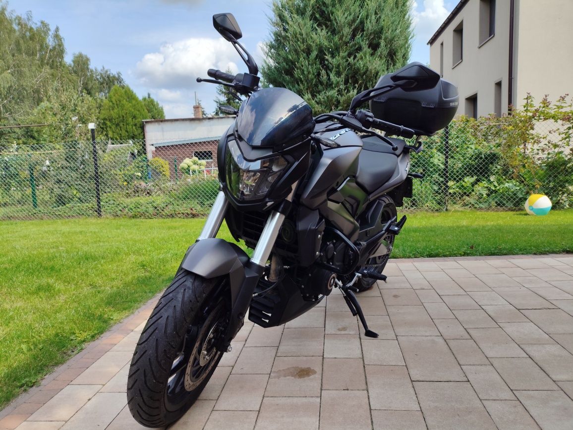 Bajaj dominar 400