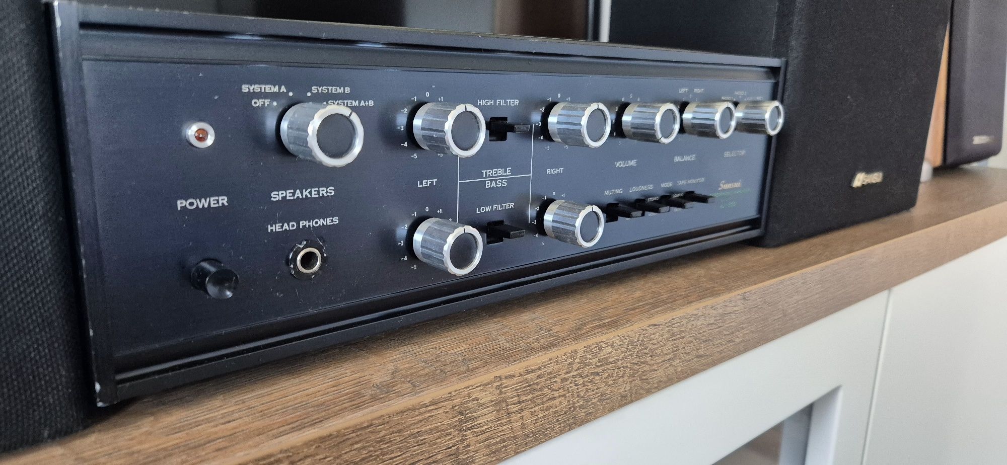 Wzmacniacz Sansui Au 555