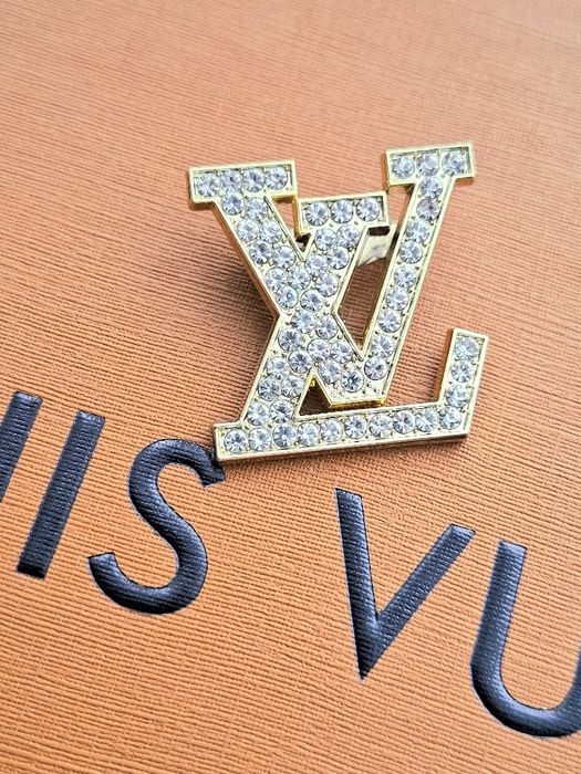 Broszka Louis Vuitton w kolorze złota wysadzana cyrkonniami