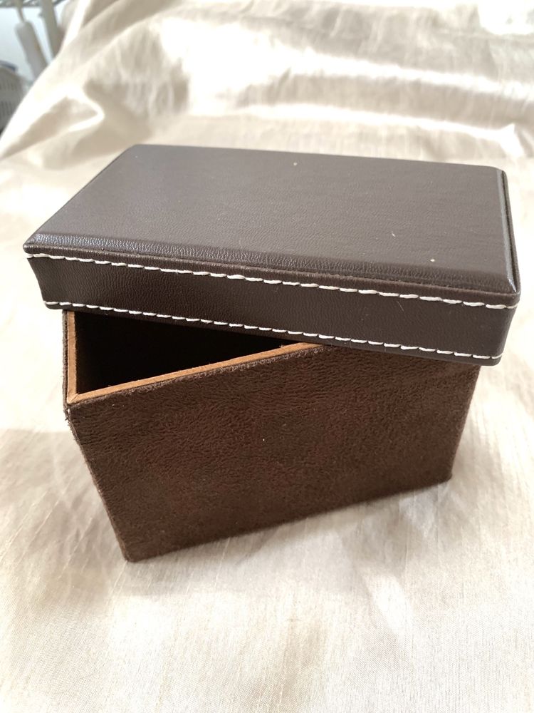 Шкатулка, универсальная коробка для подарка