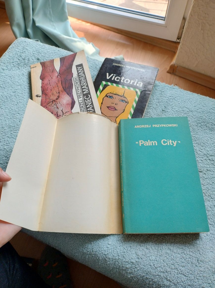 Zestaw książek Victoria Palm City Taniec Marihuany Andrzej Przypkowski